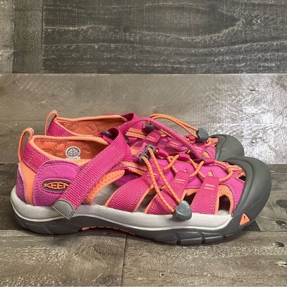 Girl’s Keen Sandals Pink and Peach Color Size 4 - Picture 1 of 6